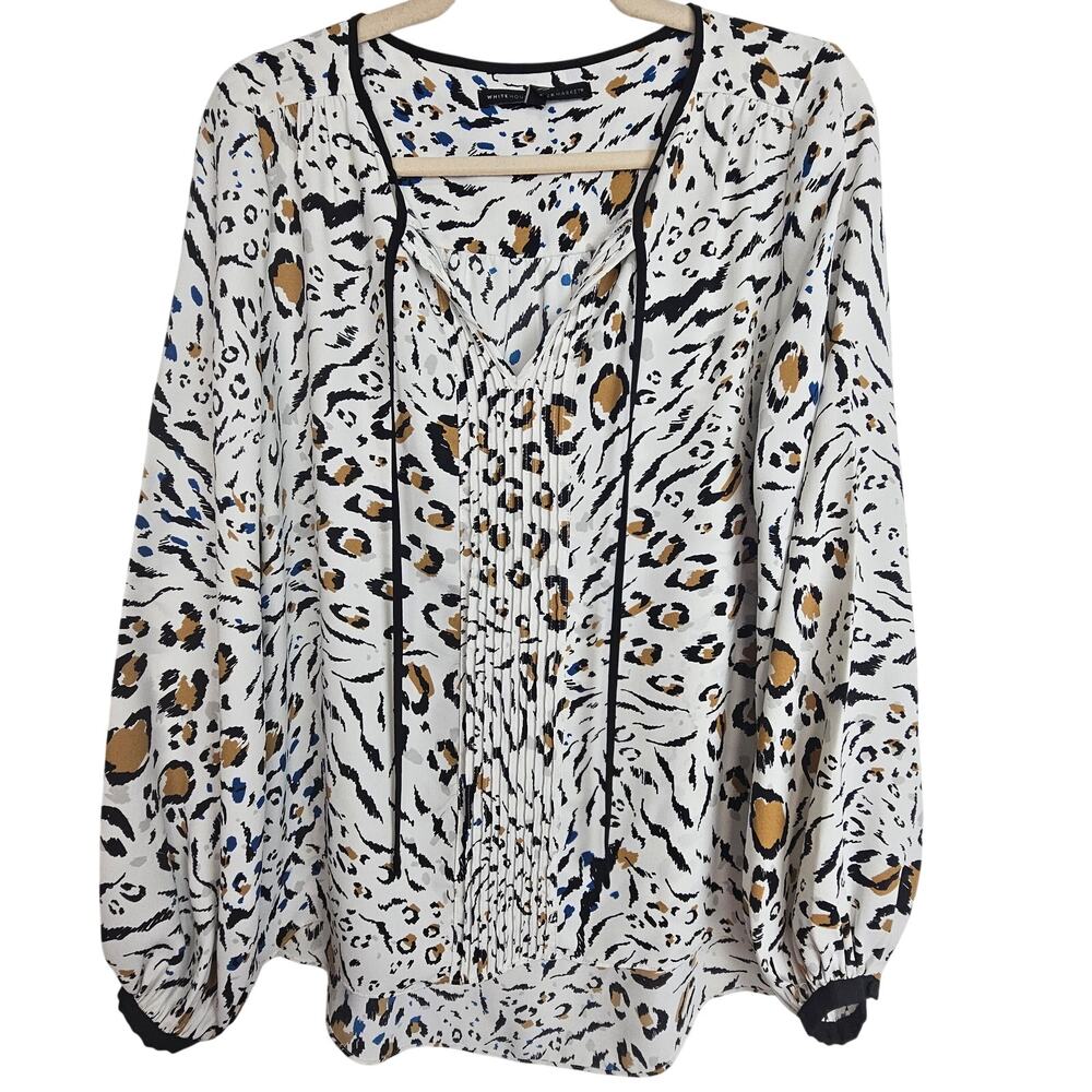 White House Black Market Women Leopard Pintuck Top Sz XS Mob Wife Career Corp